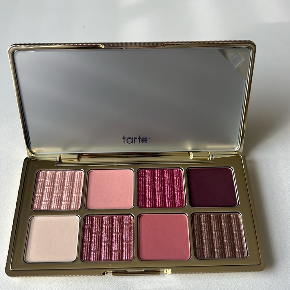 Tarte elegance eyeshadow palette